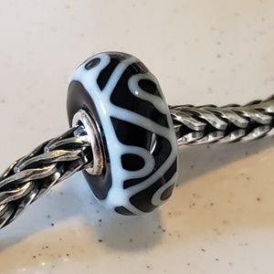 Authentic Trollbeads Unique OOAK  B & W Be